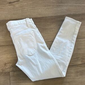 GAP True Skinny Women’s White Jeans – Size 26 Regular